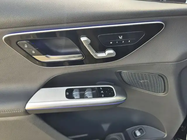 Mercedes-Benz GLC 200 d 4MATIC Österreich-Edition Winterp. Ansicht 16