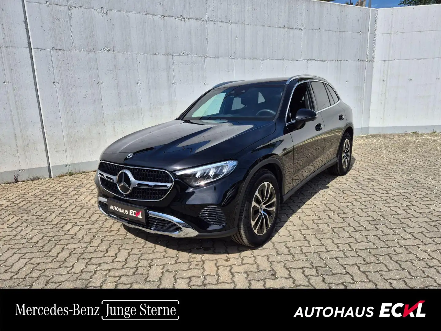 Mercedes-Benz GLC 200 d 4MATIC Österreich-Edition Winterp. Schwarz - 1