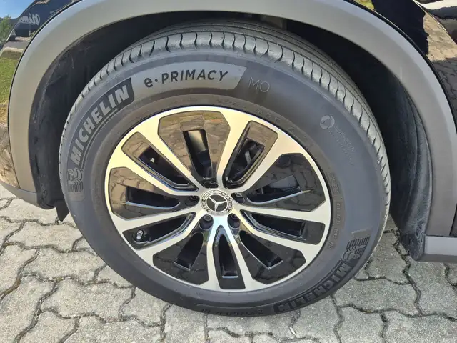 Mercedes-Benz GLC 200 d 4MATIC Österreich-Edition Winterp. Ansicht 21