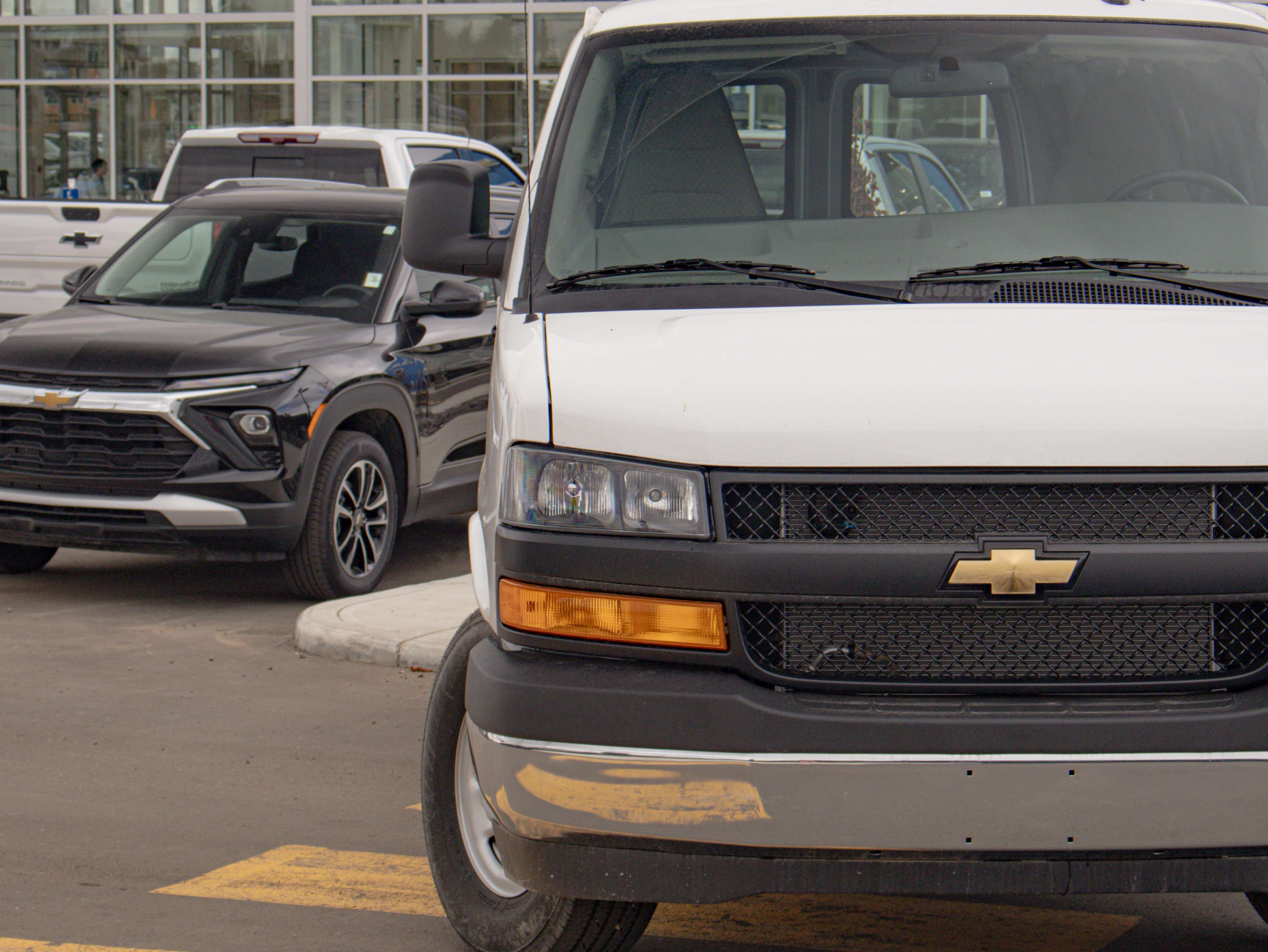 2025 Chevrolet Express 3500 Cargo Van
