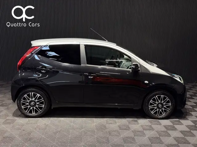 Toyota Aygo view 5
