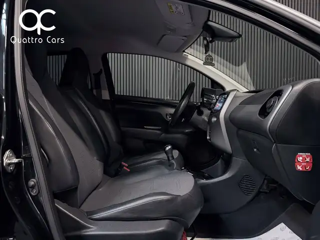 Toyota Aygo view 13