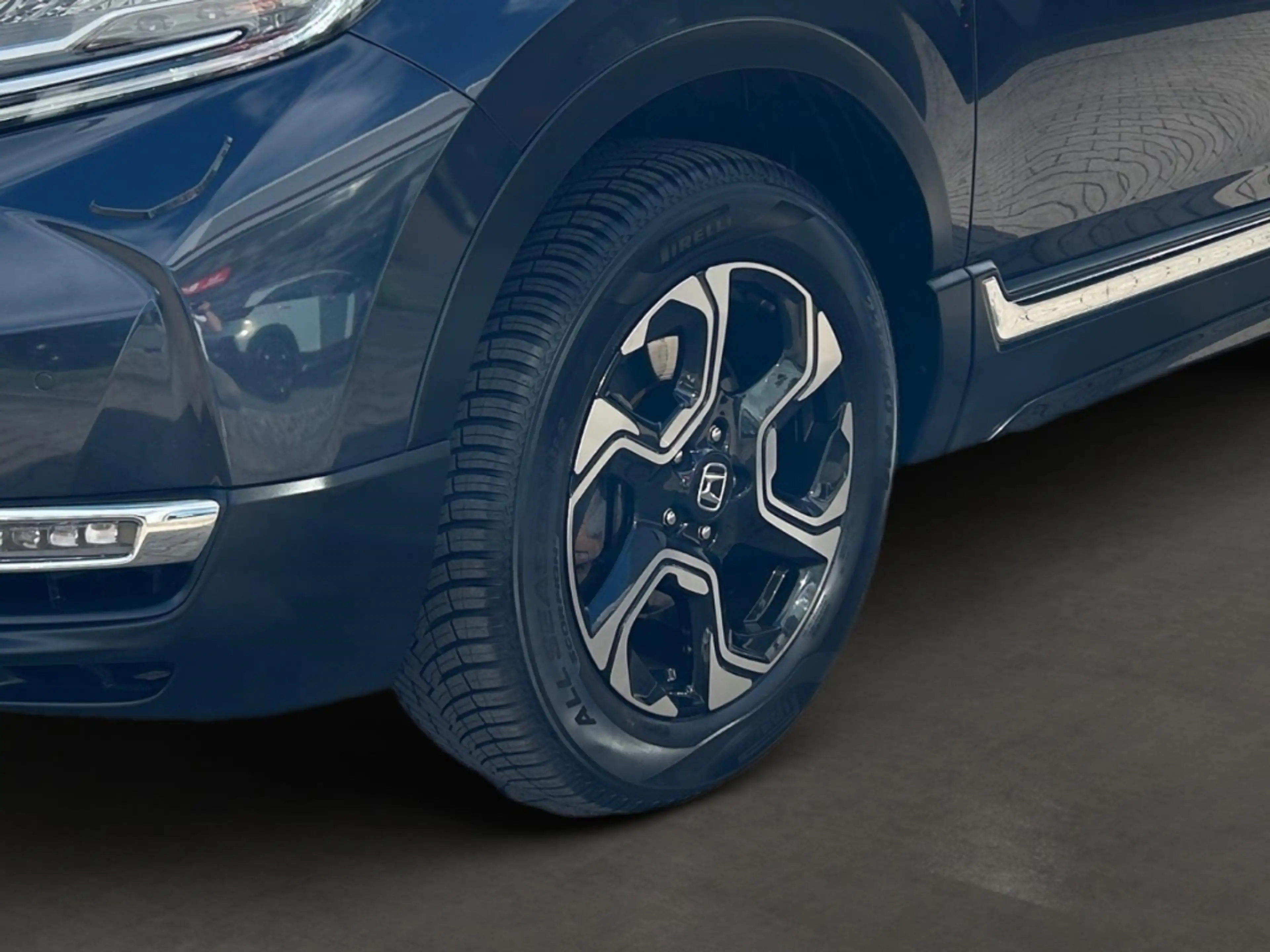 Honda CR-V 1.5 T 4WD Lifestyle AHK Navi Leder LED ACC Apple C — photo 8