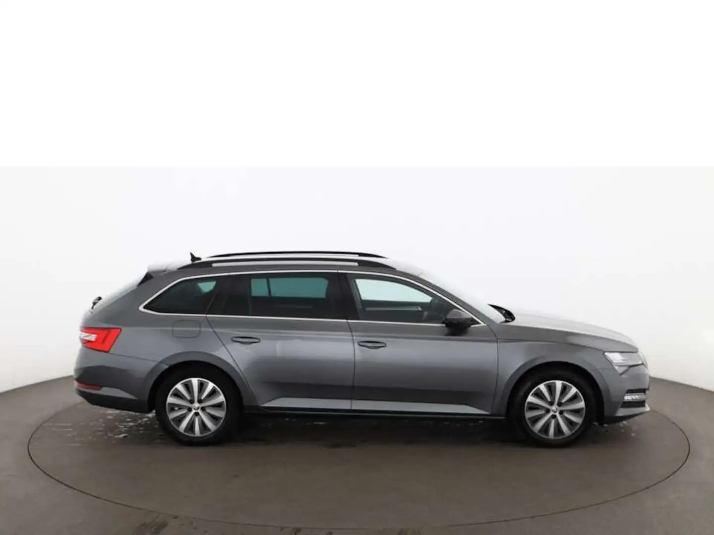 Skoda Superb Combi 1.4 TSI Ambition Aut LED STANDHZG Gris - 2