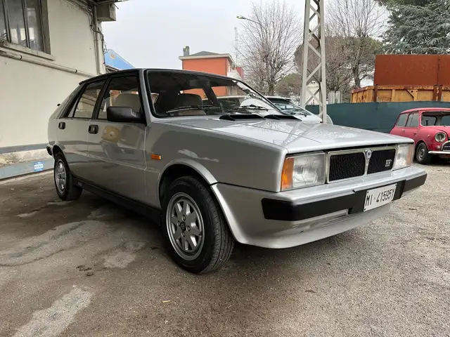 Lancia Delta Delta 1.6 Turbo HF prima serie