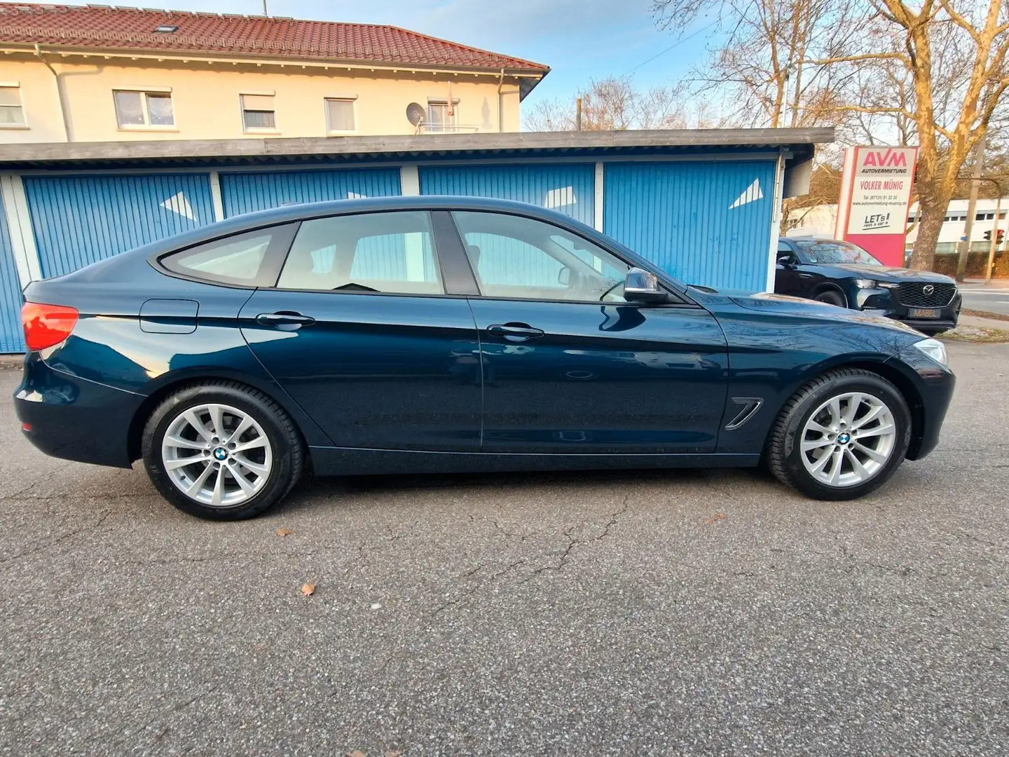 BMW 320 320 i GT Gran Turismo +NAVI+BIXENON+GRA+PDC+EU6+ Albastru - 2