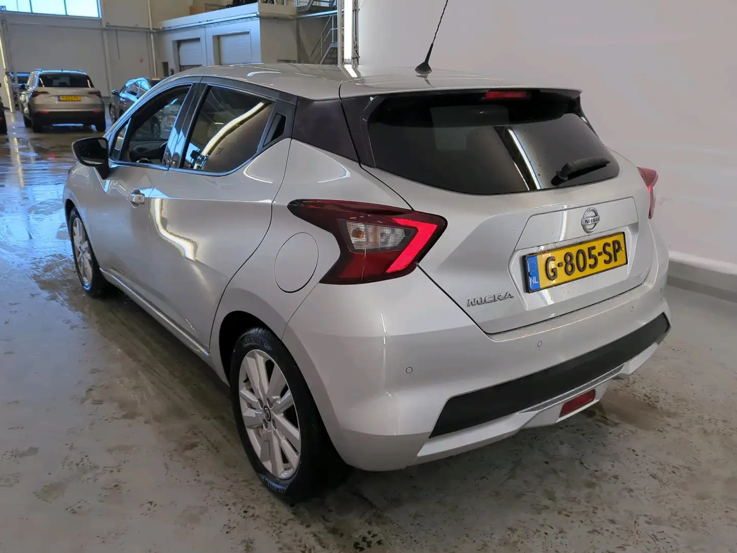 Nissan Micra 1.0 IG-T 101pk N-Connecta Connect Pack | Navi | Ap Grigio - 2
