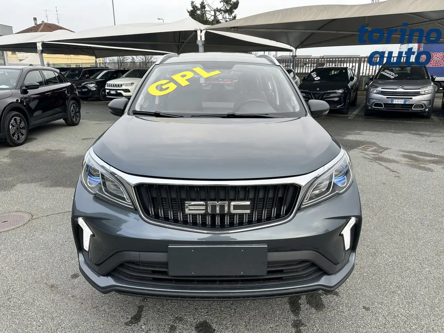 EMC QUATTRO 1.5 CVT GPL Grau - 2