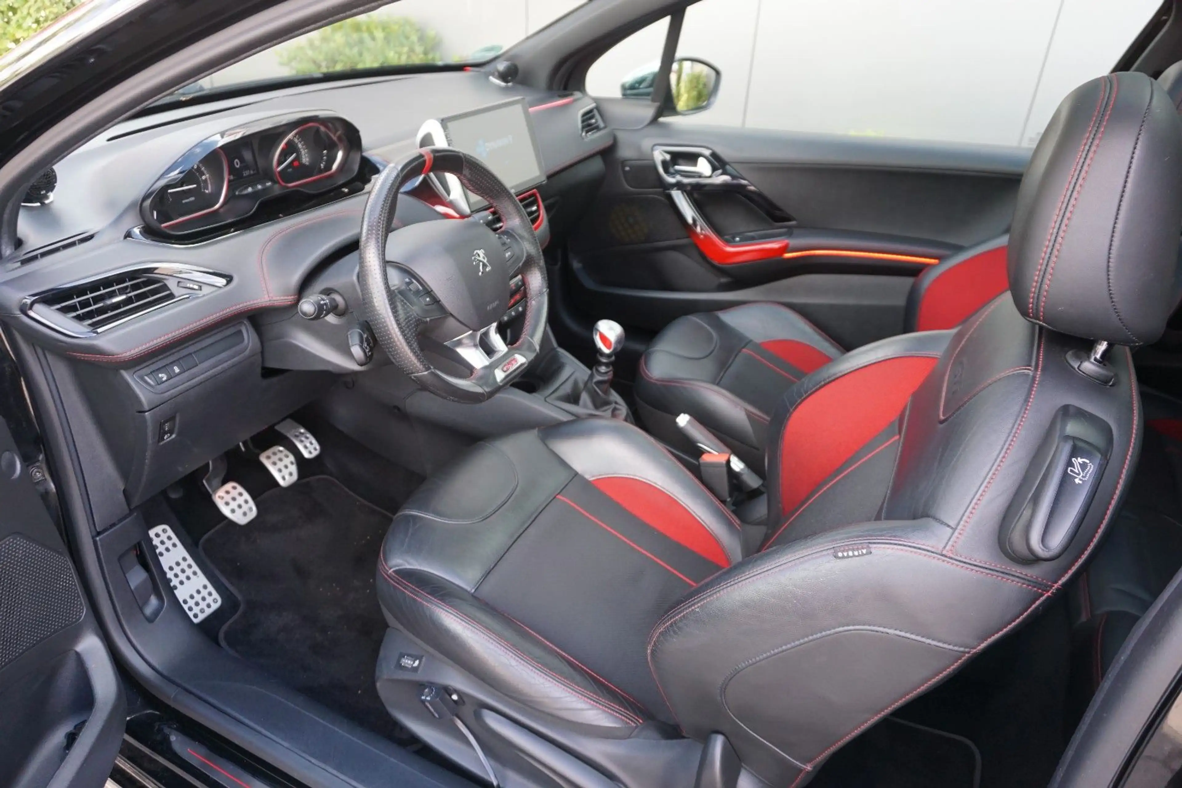 Peugeot 208 GTi  Garantie — photo 10