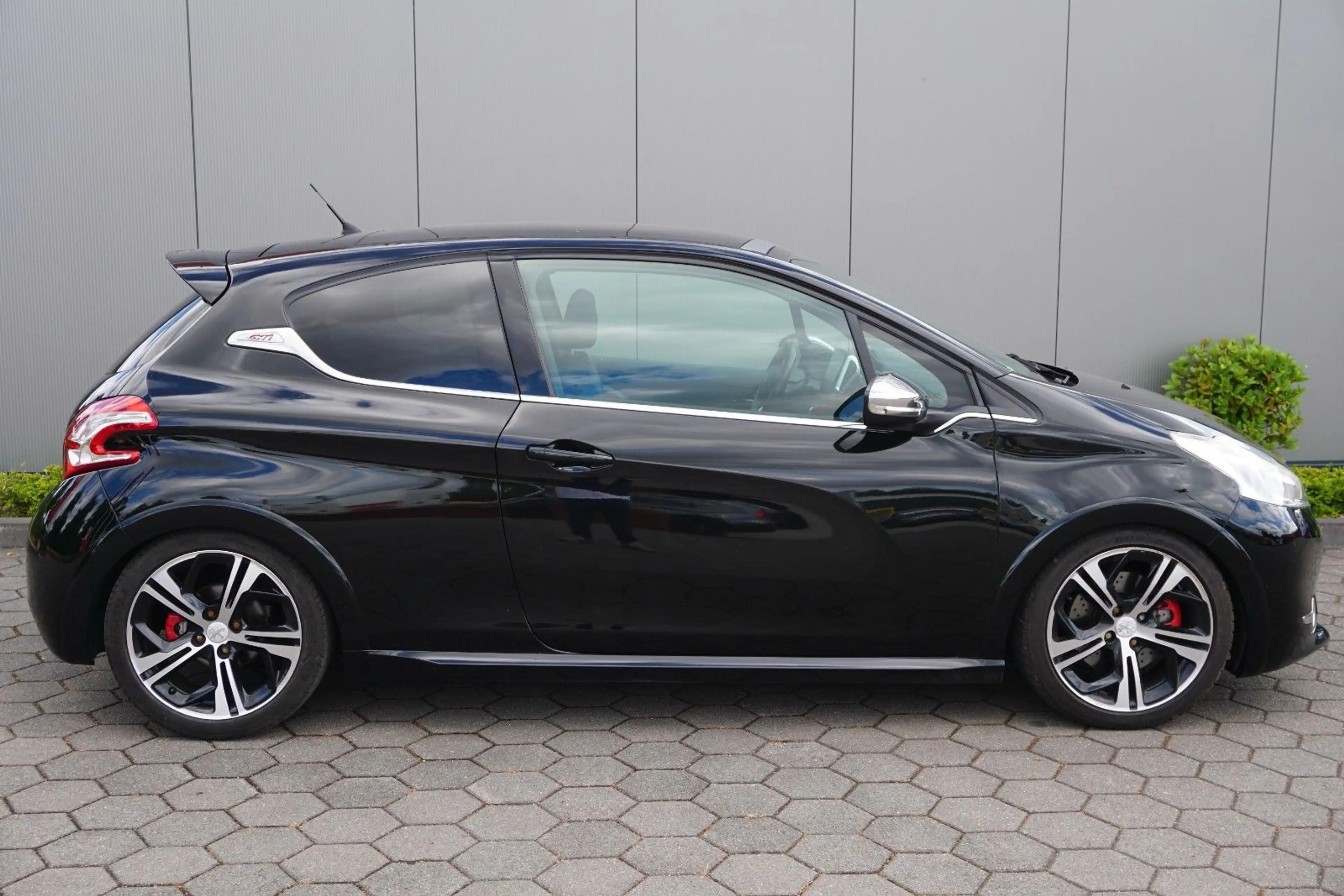 Peugeot 208 GTi  Garantie — photo 5