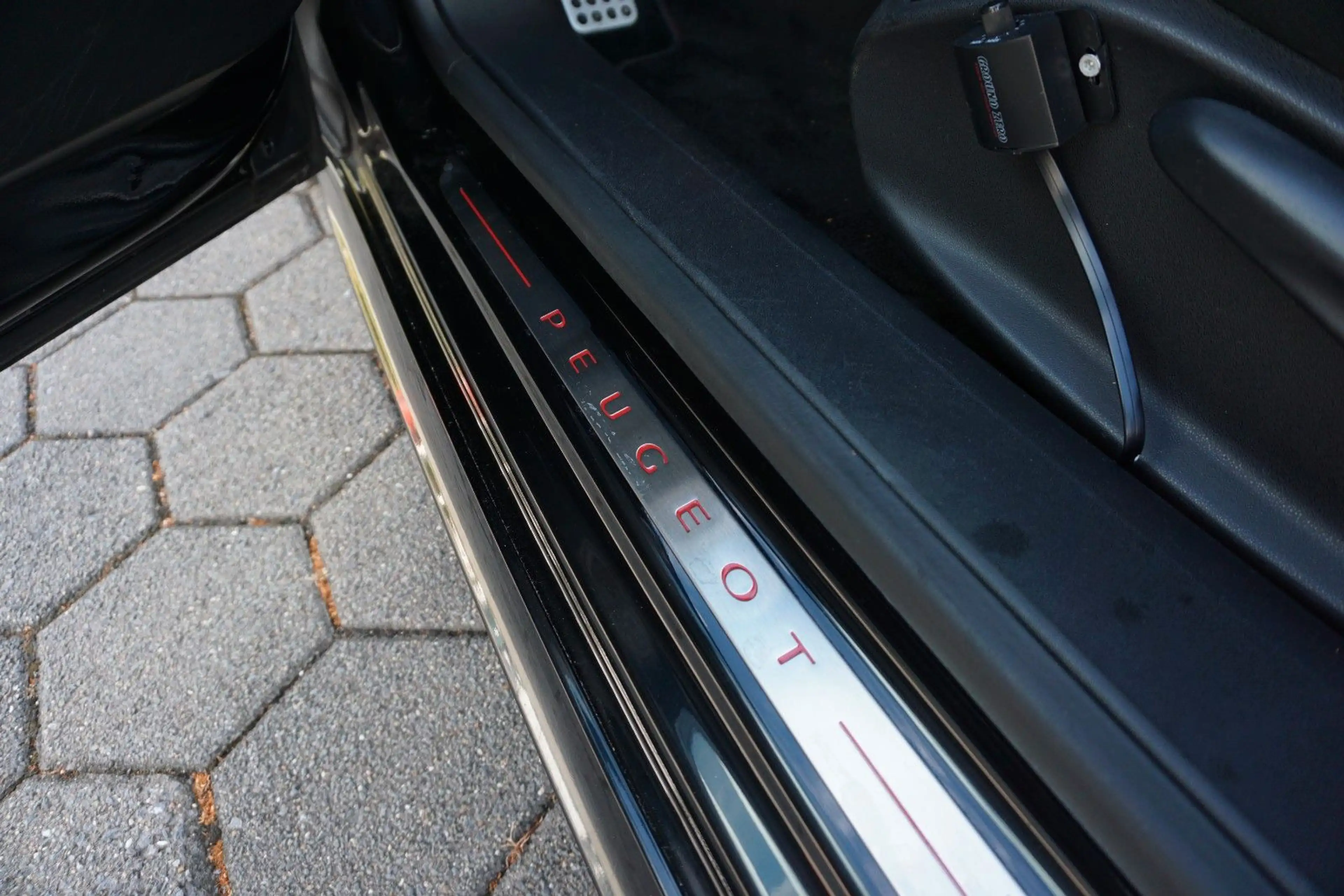 Peugeot 208 GTi  Garantie — photo 13