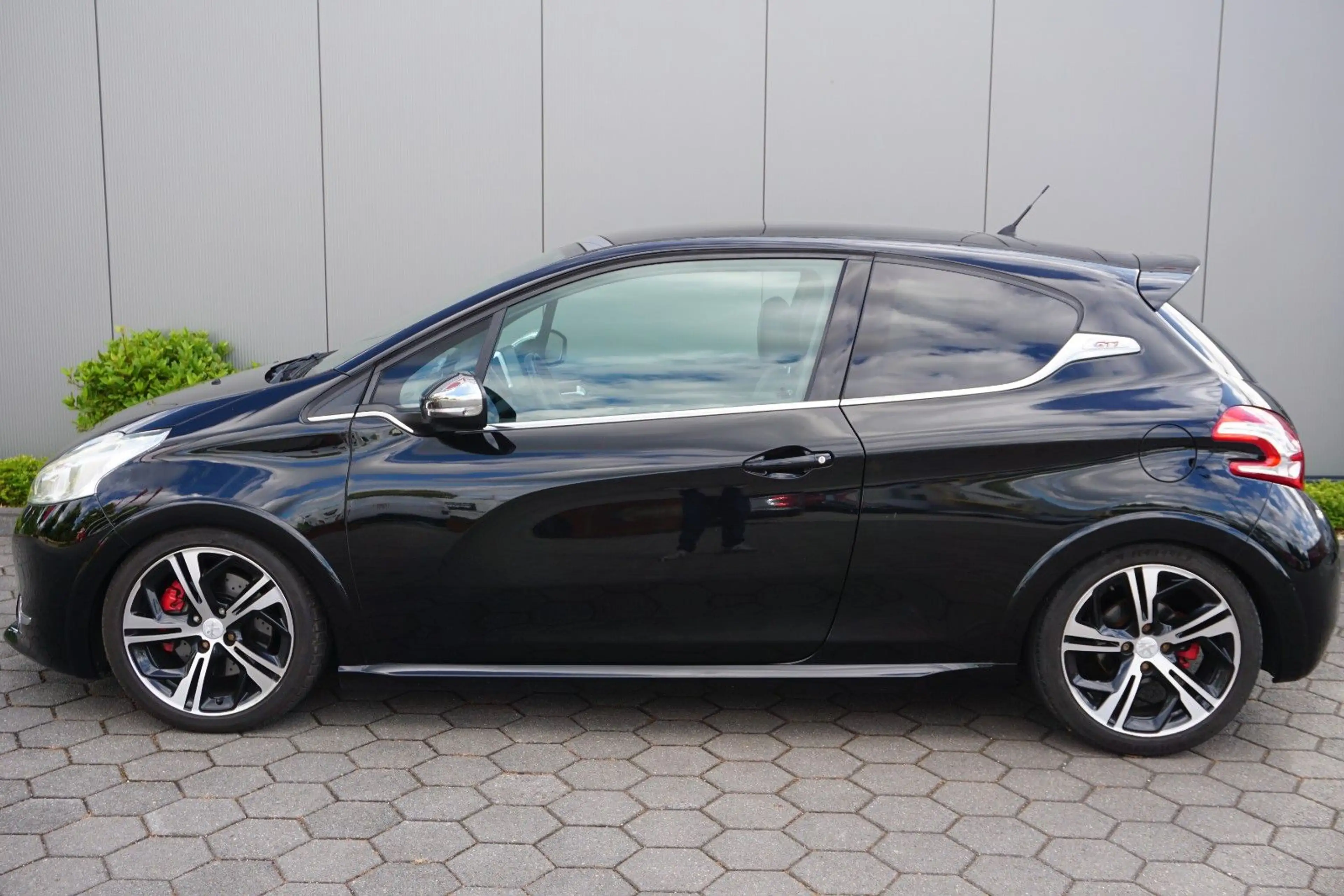 Peugeot 208 GTi  Garantie — photo 7
