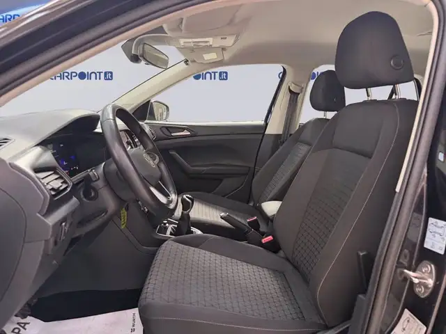 Volkswagen T-Cross view 10