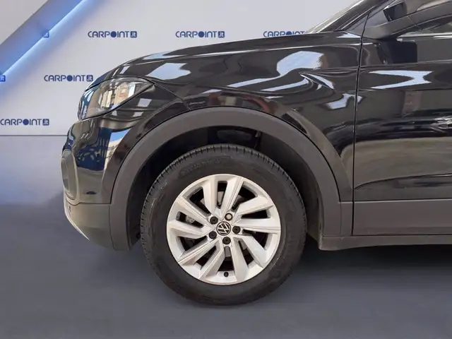 Volkswagen T-Cross view 15