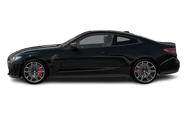 BMW M4 view 4