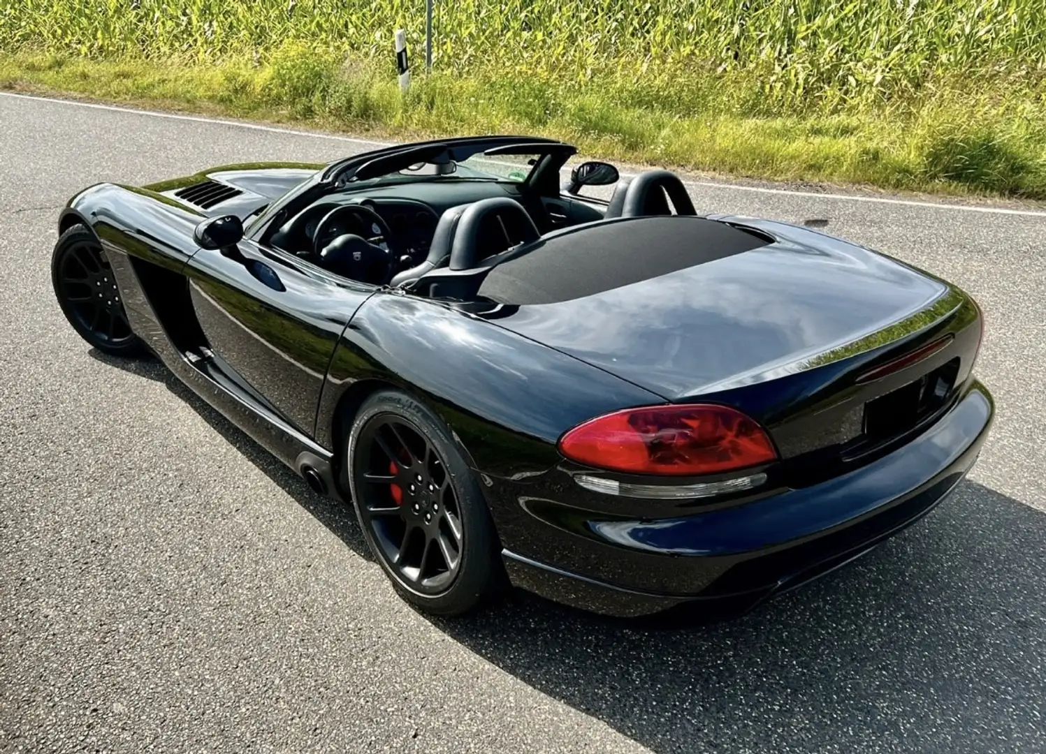 Dodge Viper - SRT 10 - Sidepipes - 8.3 V10 - Schwarz - 2