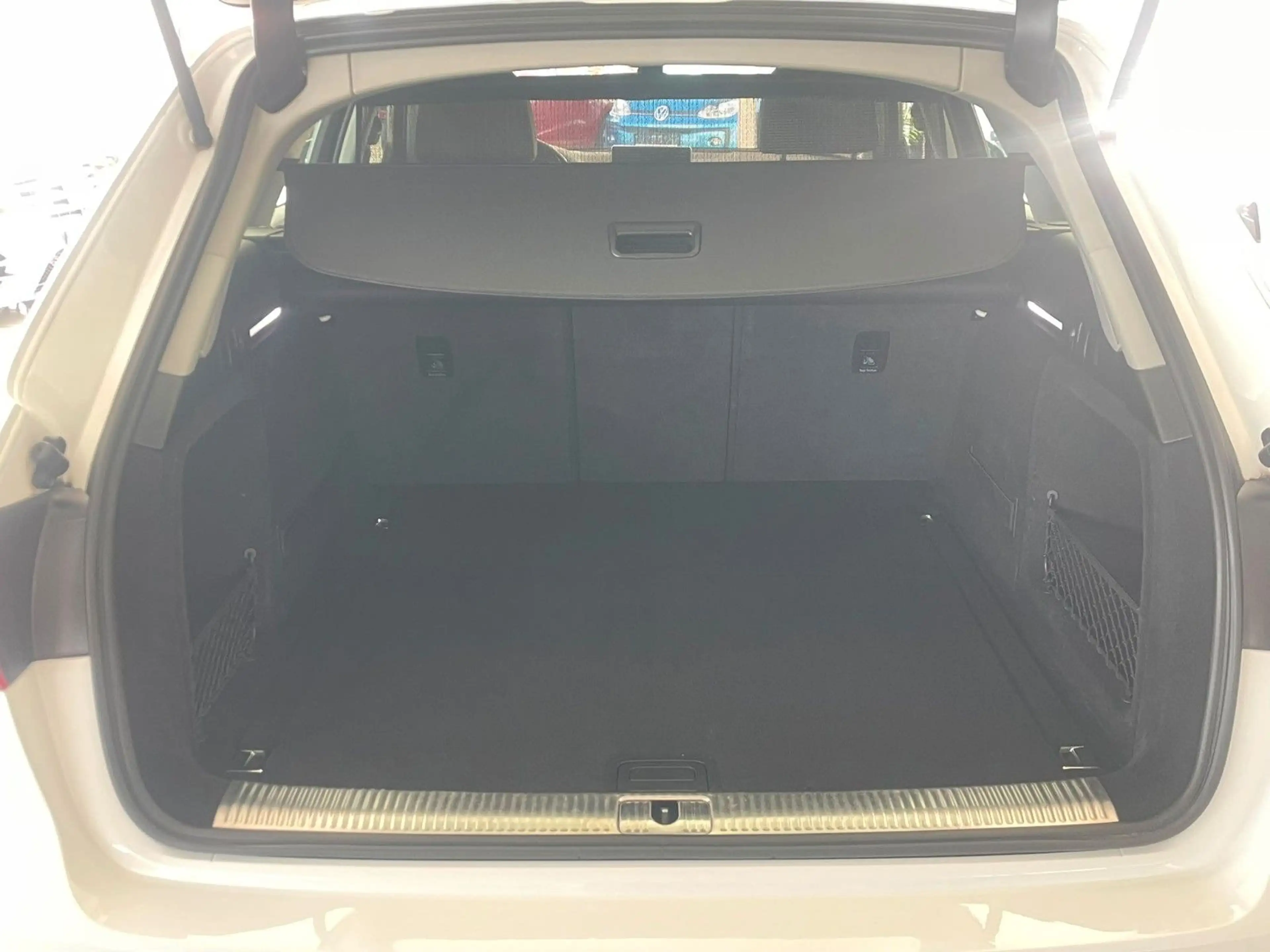 Audi A4 Avant sport+KeylessGO+Scheckheft+Nav+Tempomat — photo 5