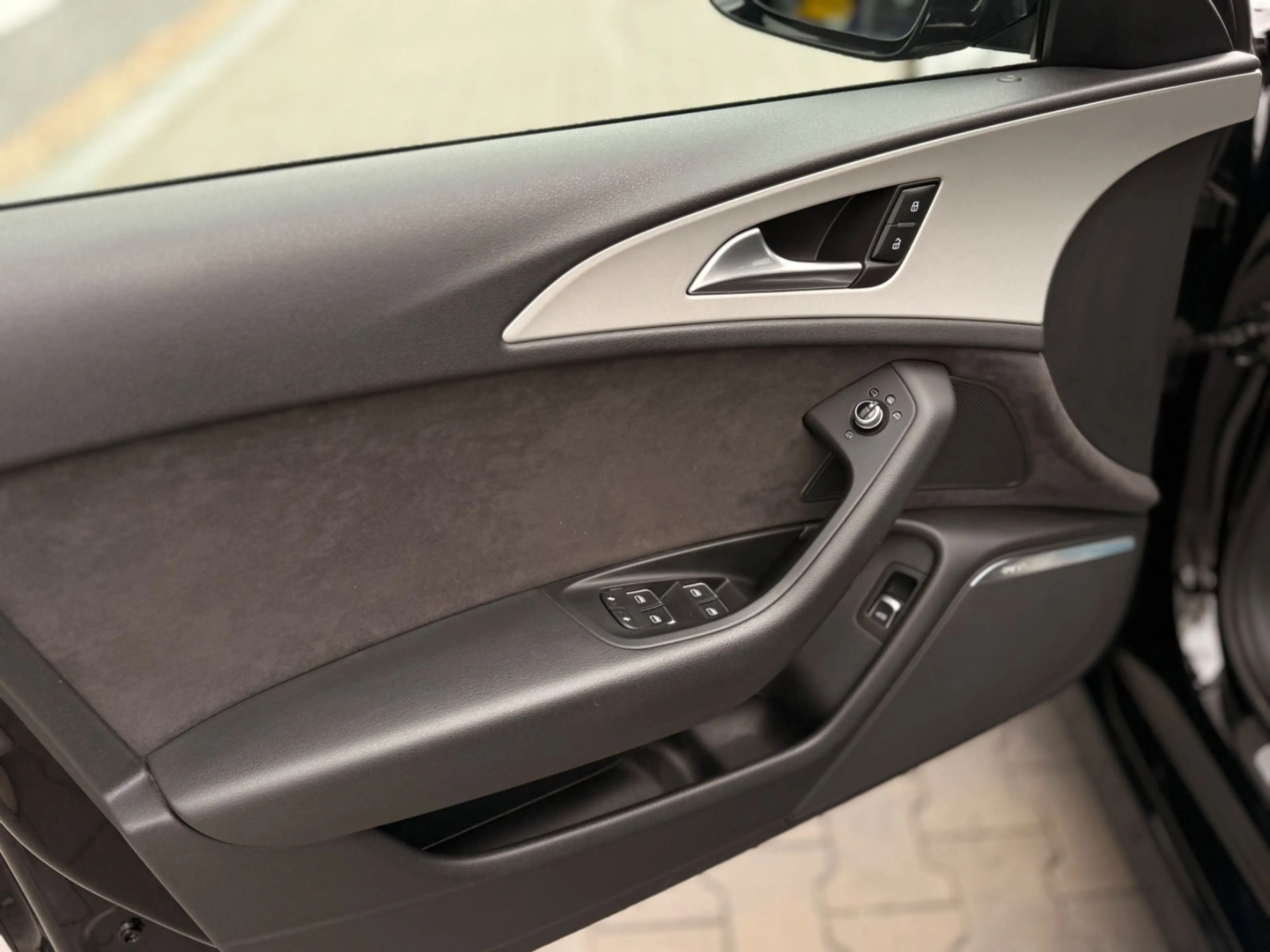 Audi A6 Avant 2.0 TDI S tronic S Line LED 2. Hand — photo 6