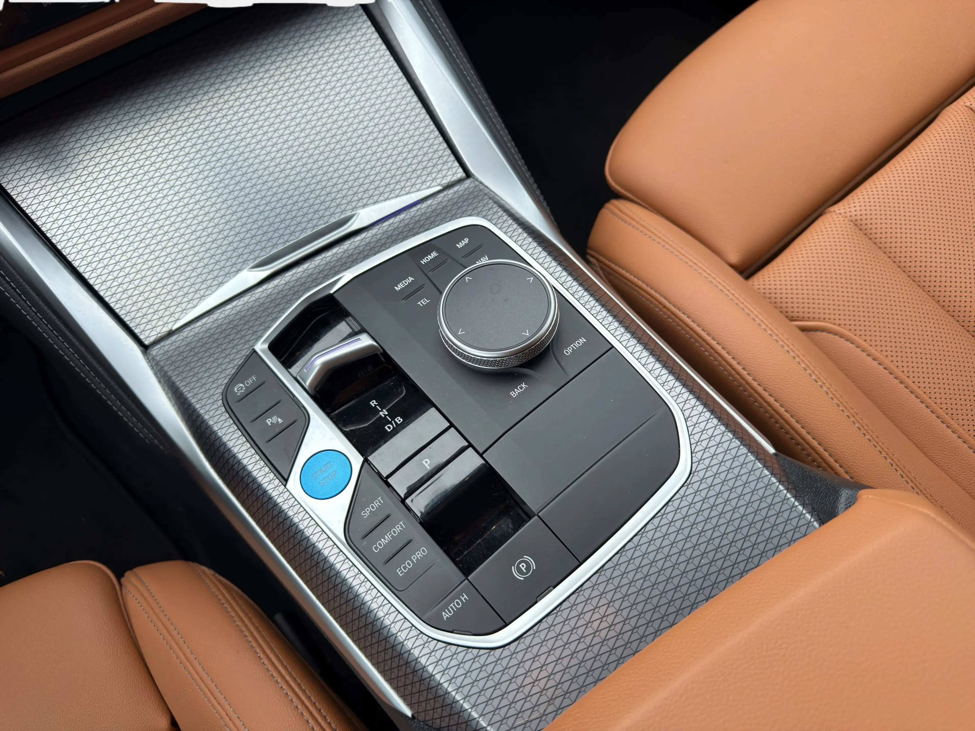 BMW i4 M50 — photo 13