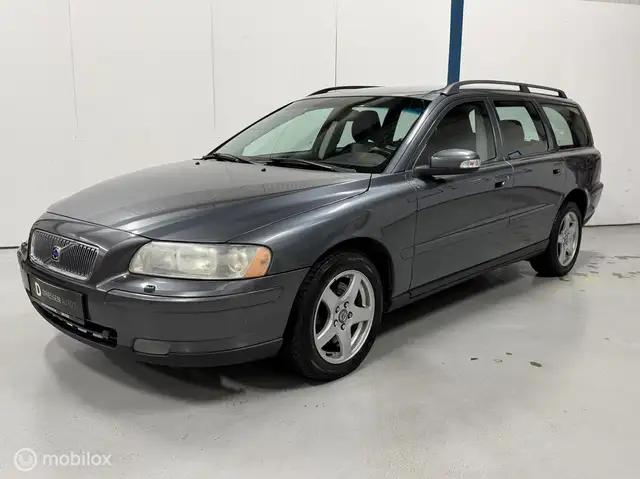 Volvo V70 2.5T AWD Edition AUTOMAAT