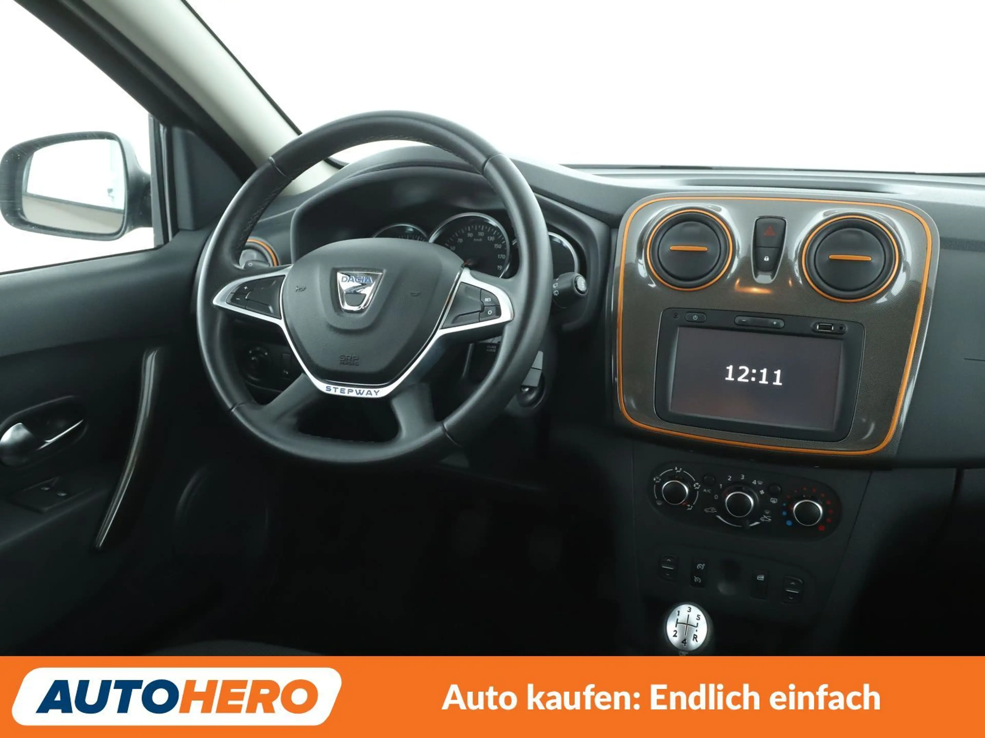 Dacia Sandero 0.9 TCe Stepway Celebration *NAVI*TEMPO*PDC* — photo 13
