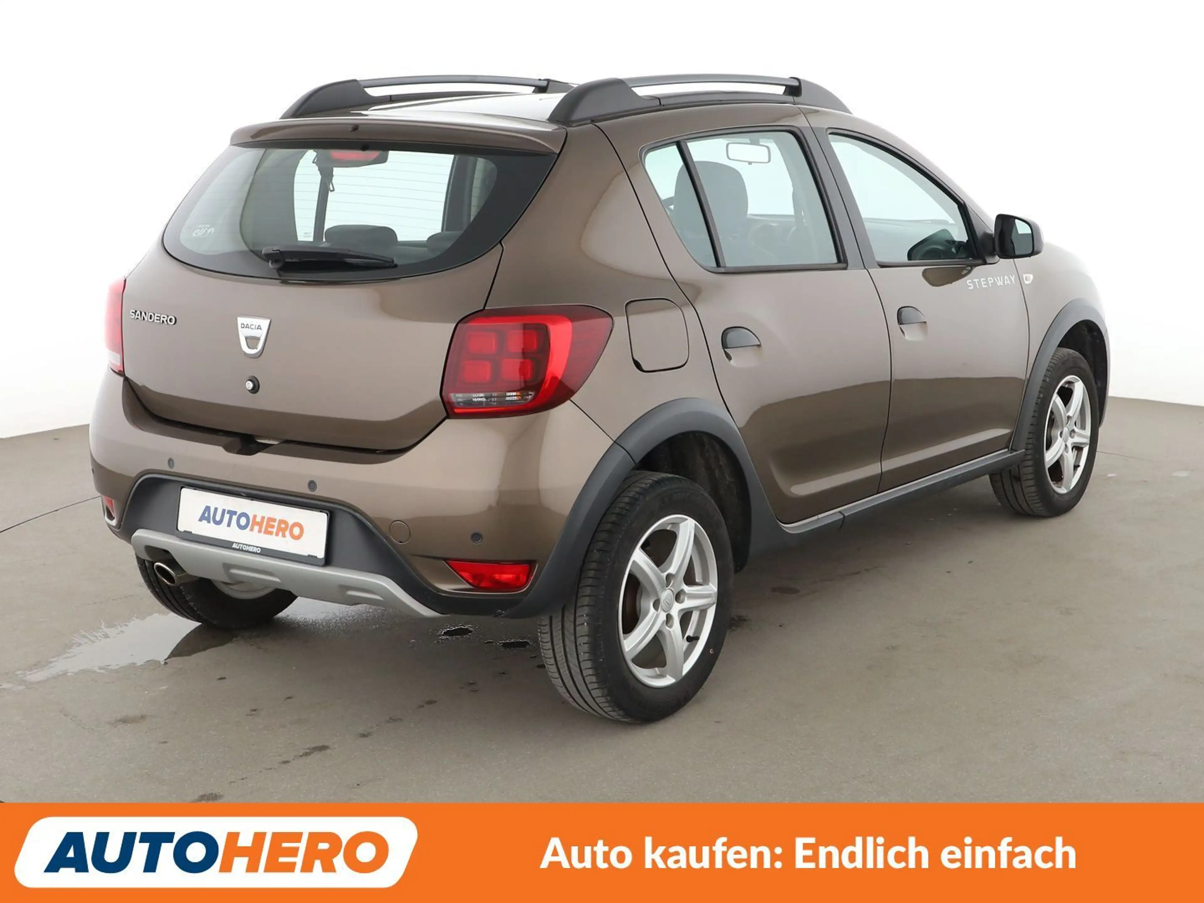 Dacia Sandero 0.9 TCe Stepway Celebration *NAVI*TEMPO*PDC* — photo 6
