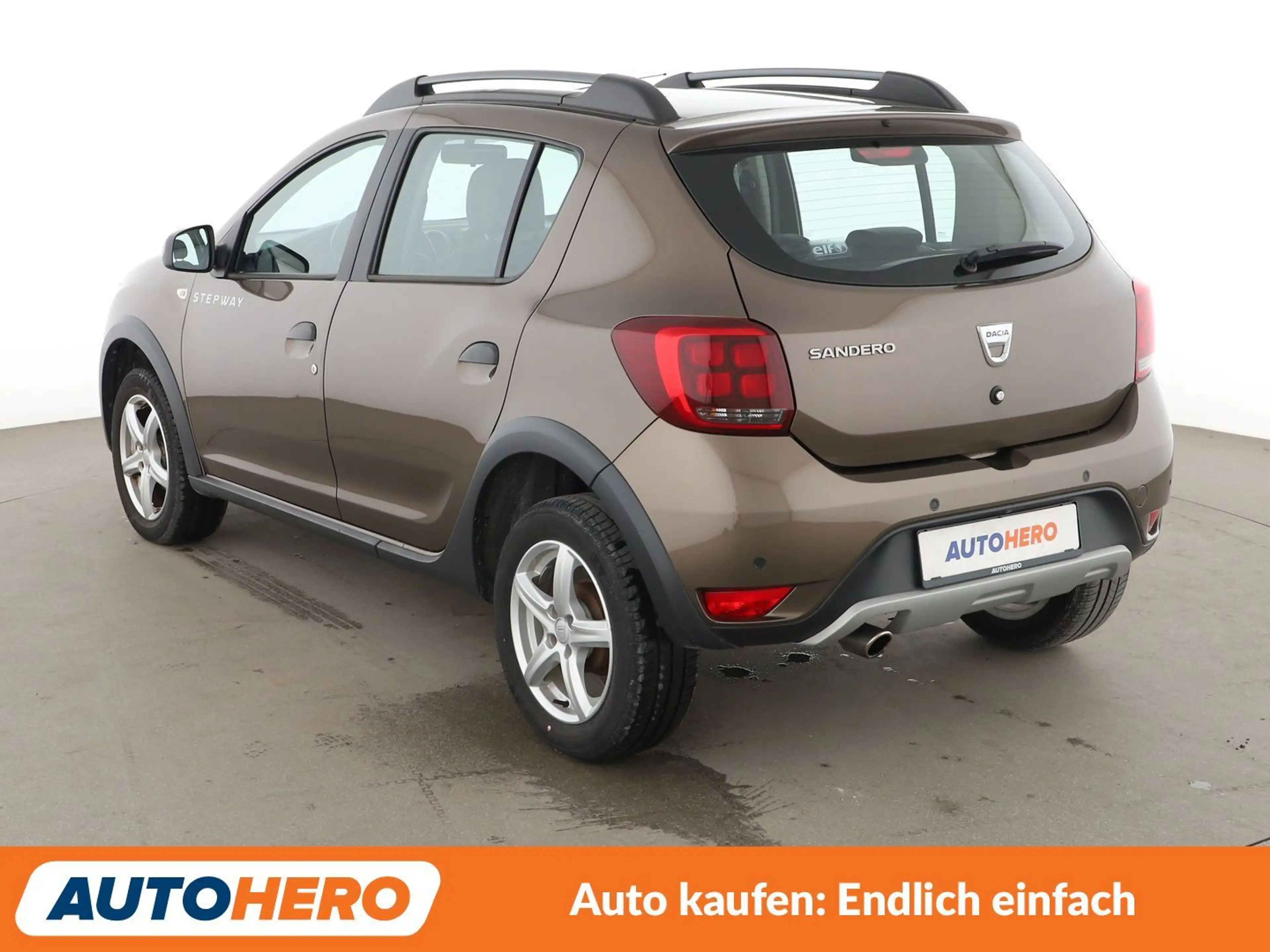 Dacia Sandero 0.9 TCe Stepway Celebration *NAVI*TEMPO*PDC* — photo 4