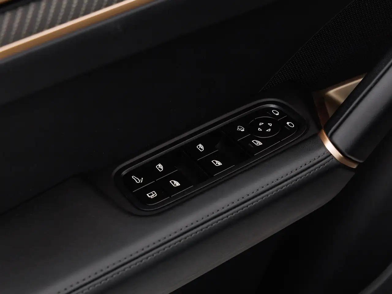 Porsche Cayenne Coupe 4.0 e-hybrid Turbo c/pack GT tiptronic, миниатюра 15