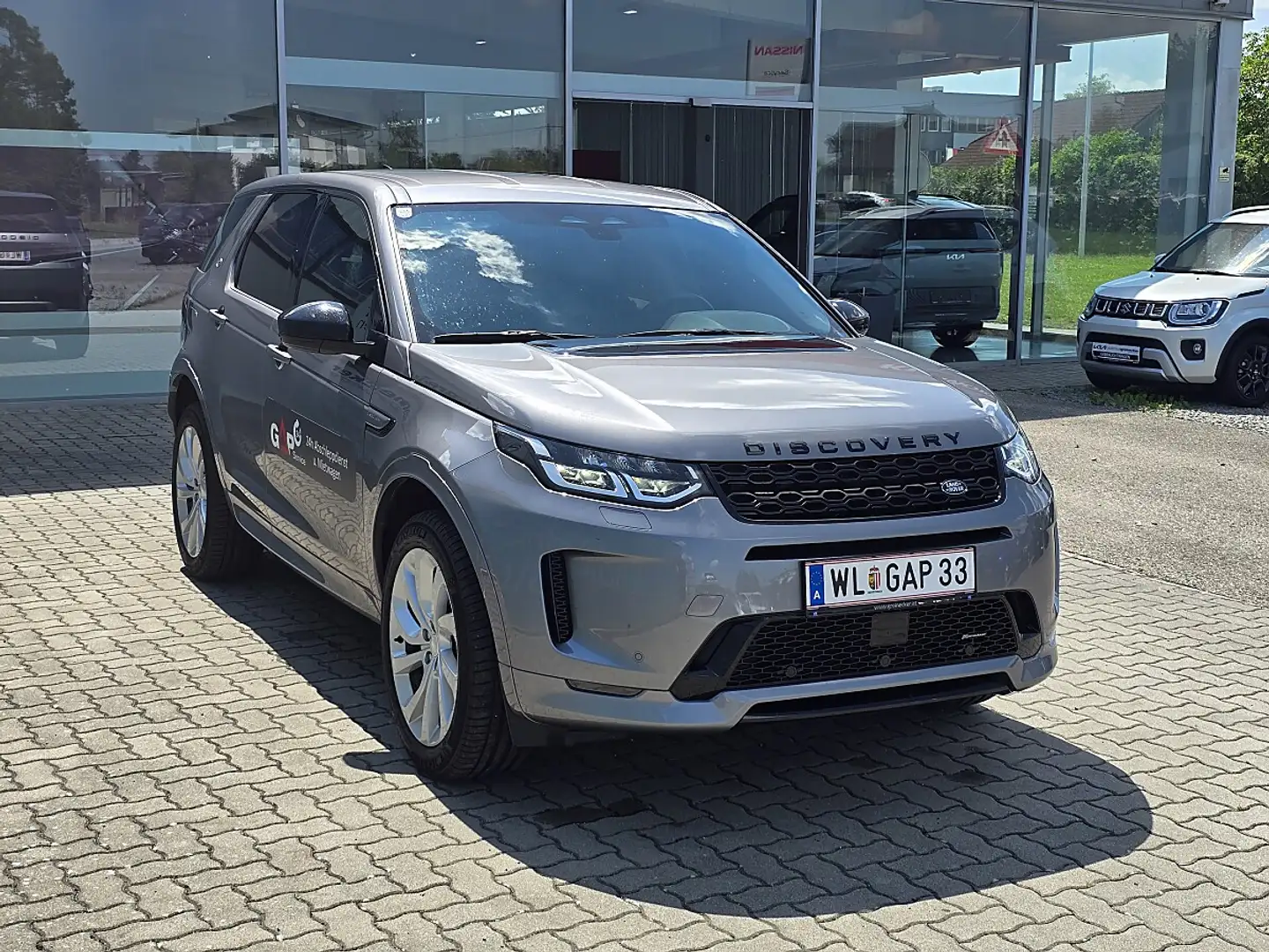 Land Rover Discovery Sport D165 4WD R-Dynamic S Aut. Silber - 2