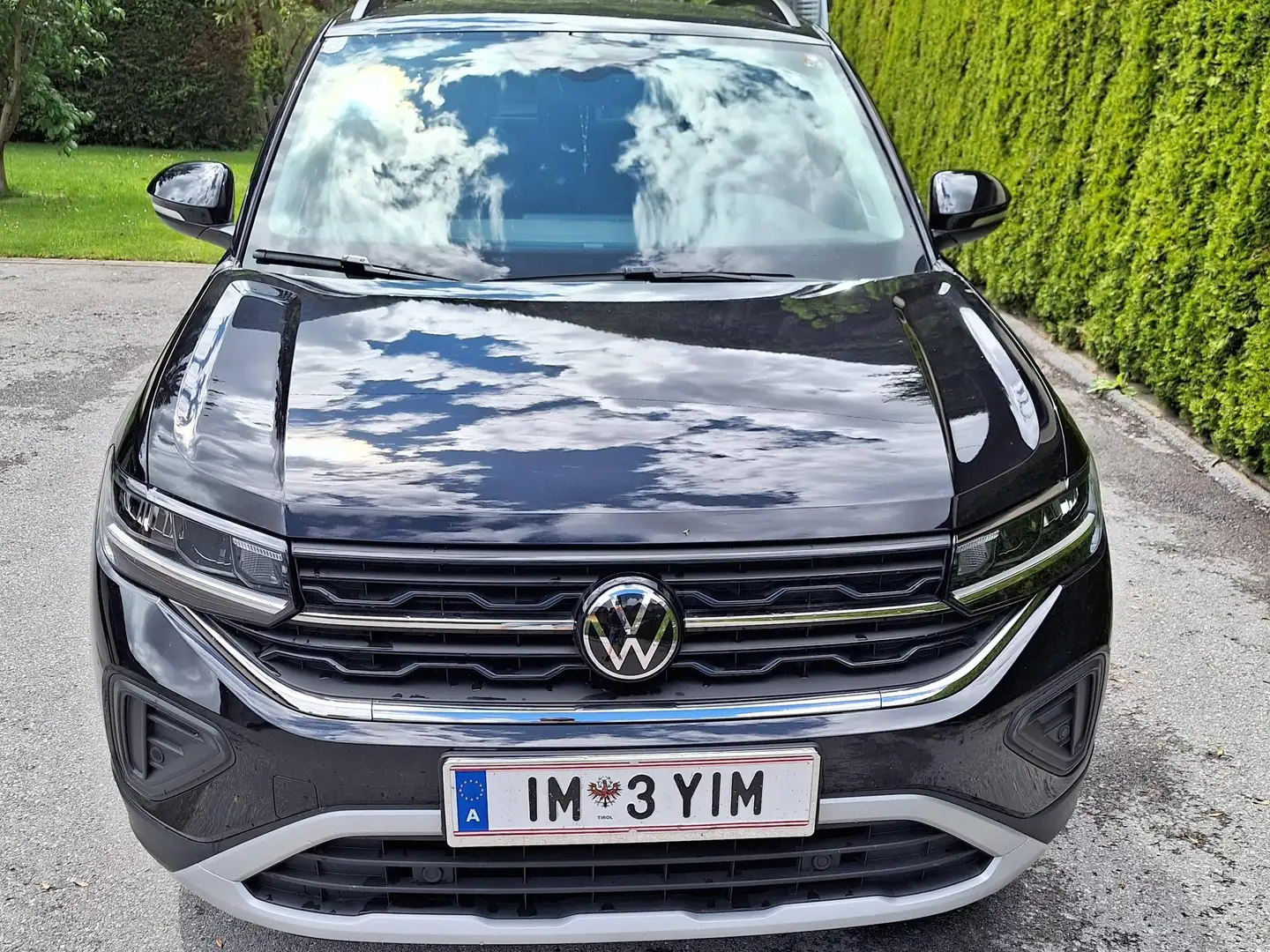 Volkswagen T-Cross T-Cross 1,0 TSI Friends Friends Schwarz - 1