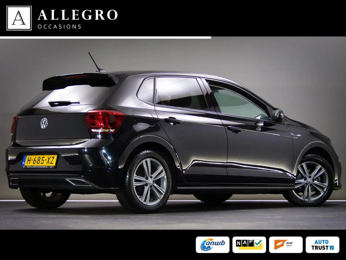 Volkswagen Polo 1.0 TSI Highline Business R-Line (APPLE CARPLAY / Zwart - 2