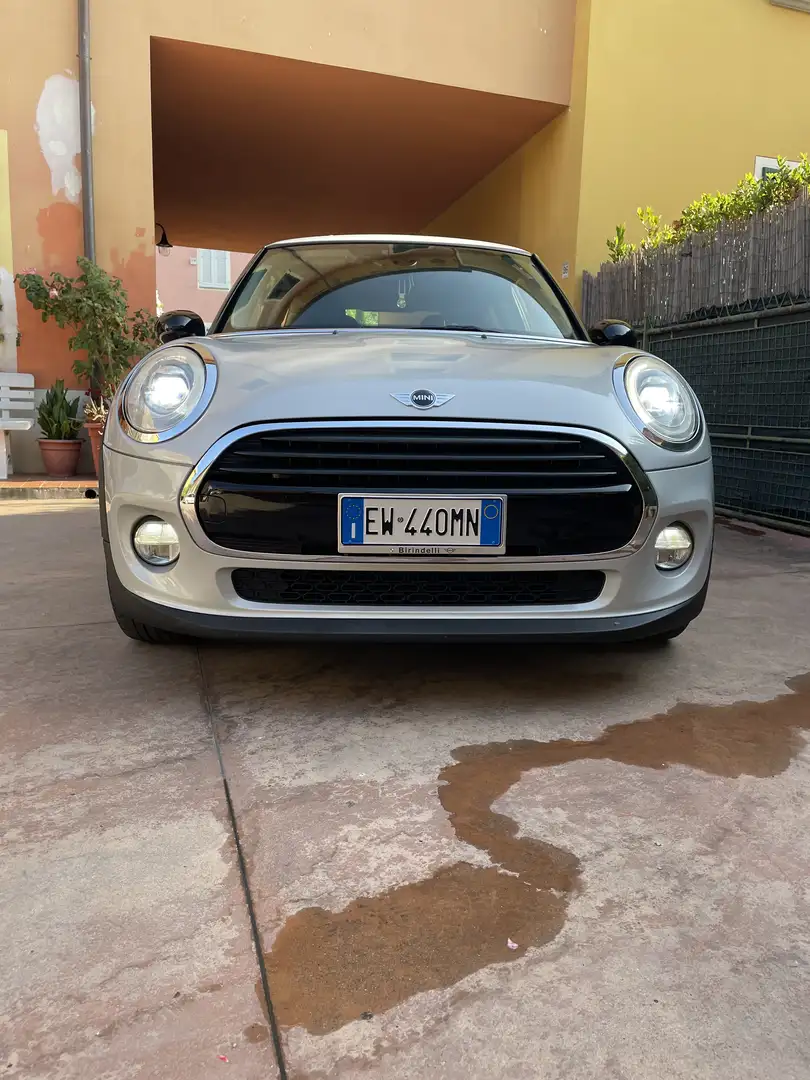MINI Cooper D 1.5 3p Argent - 1