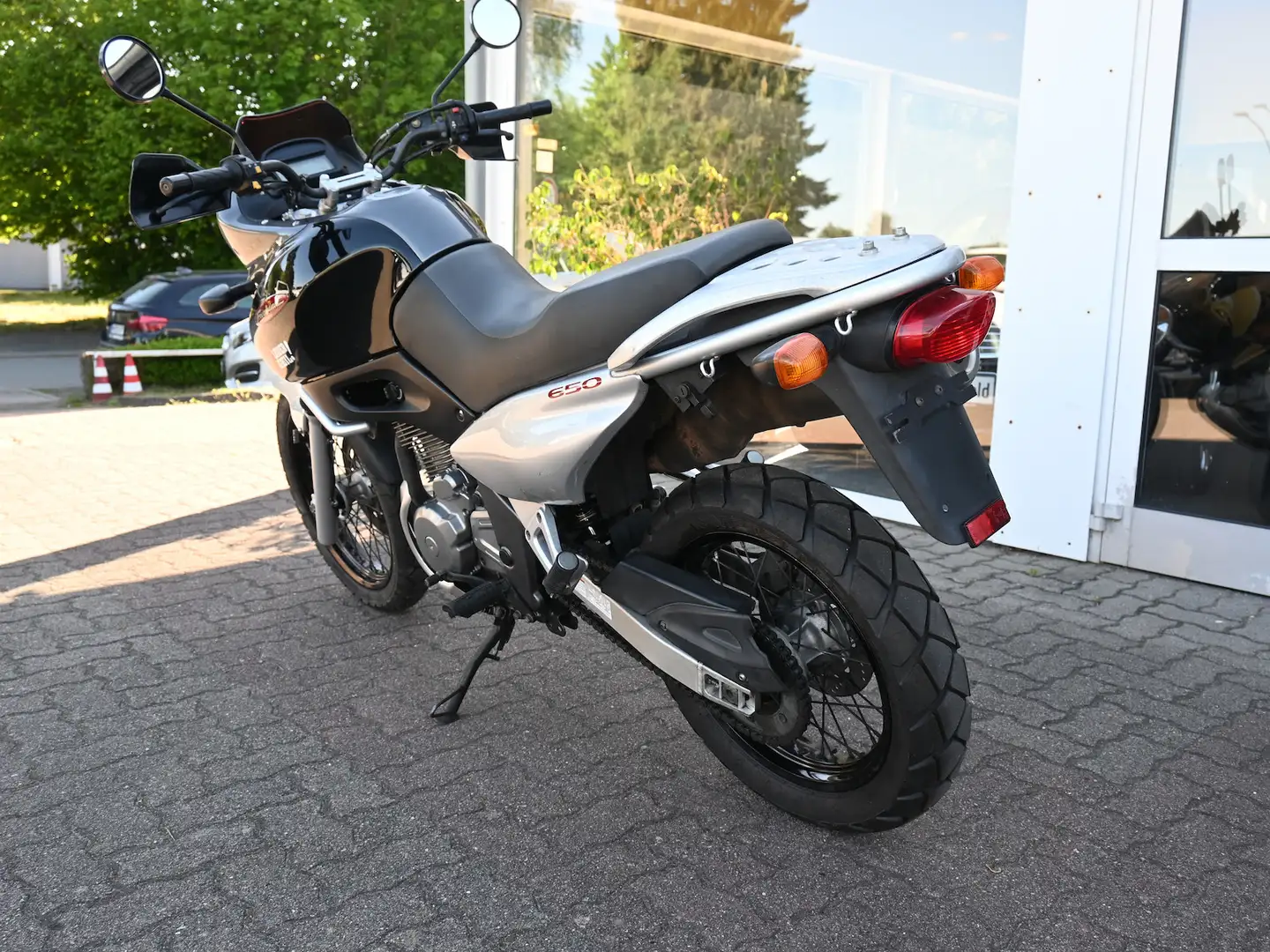 Suzuki XF 650 XF650 *Freewind* Noir - 2