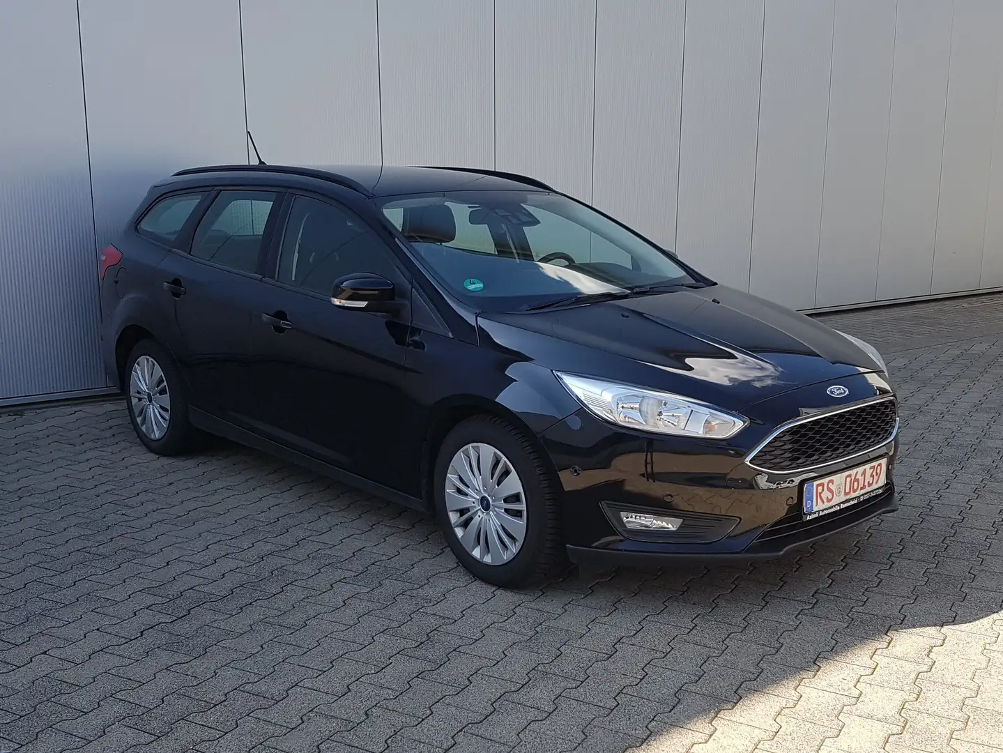 Ford Focus Turnier 1.0 EcoBoost Business ZAHNRIEMEN-INSP. NEU Nero - 1