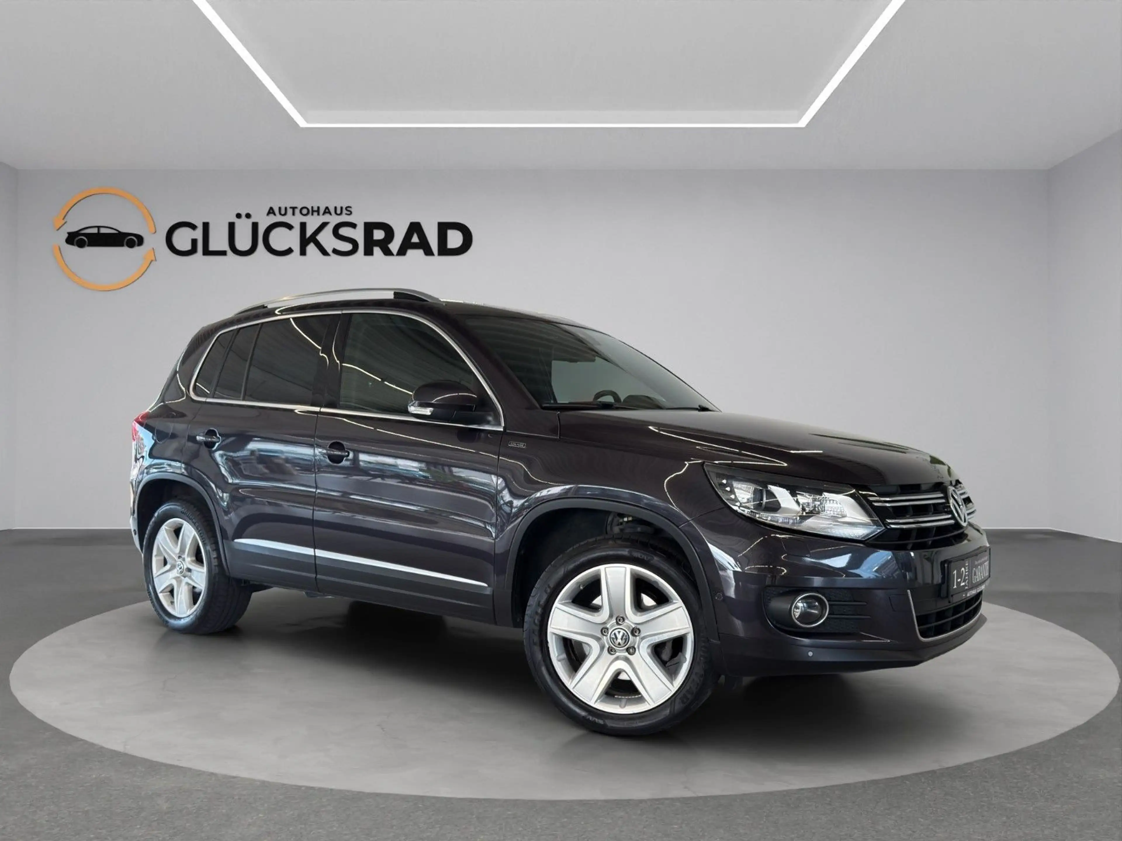 Volkswagen Tiguan 2.0 TDI DSG Lounge 4Motion R-Kam Carplay — photo 7