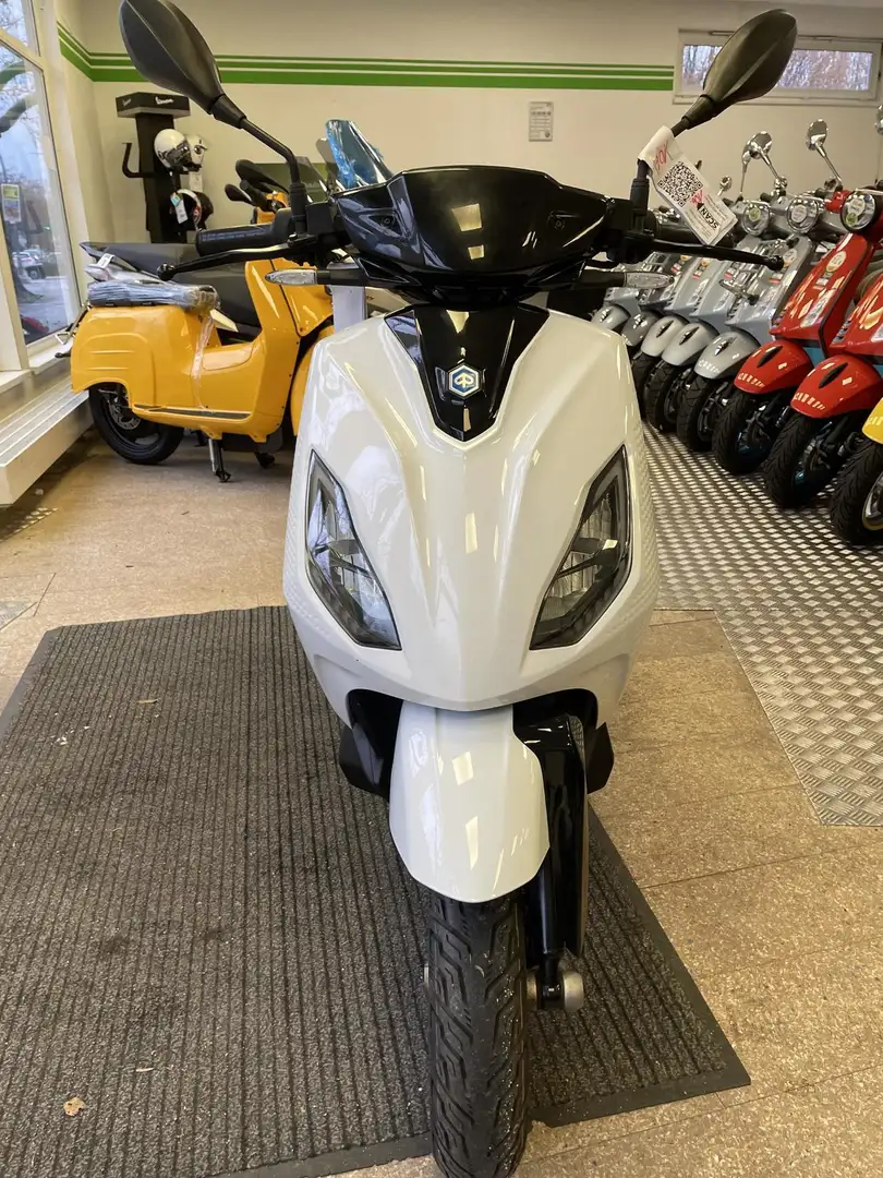 Piaggio 1+ E-Roller 45 Kmh e-Roller wie NEU e-Scooter Elek Blanco - 2