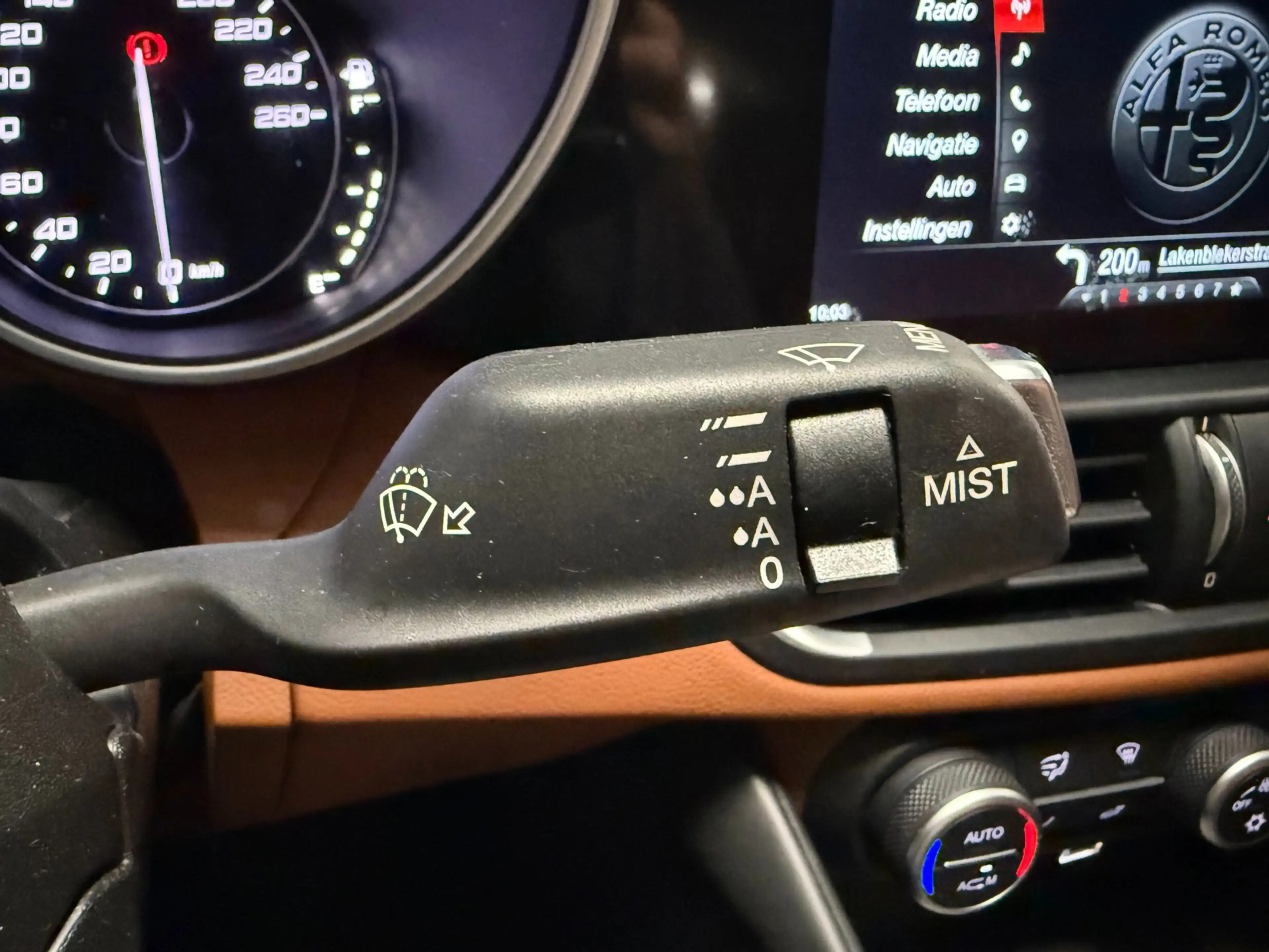Alfa Romeo Giulia 2.0T Super|LEDER|MEMORY|LED|STOELV|STUURV|CRUISE|C — photo 18