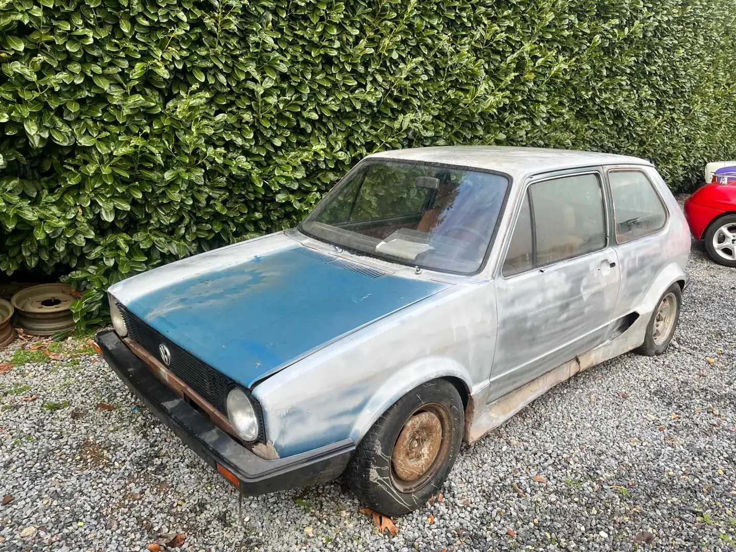 Volkswagen Golf 1.5 LS Automatic - 1