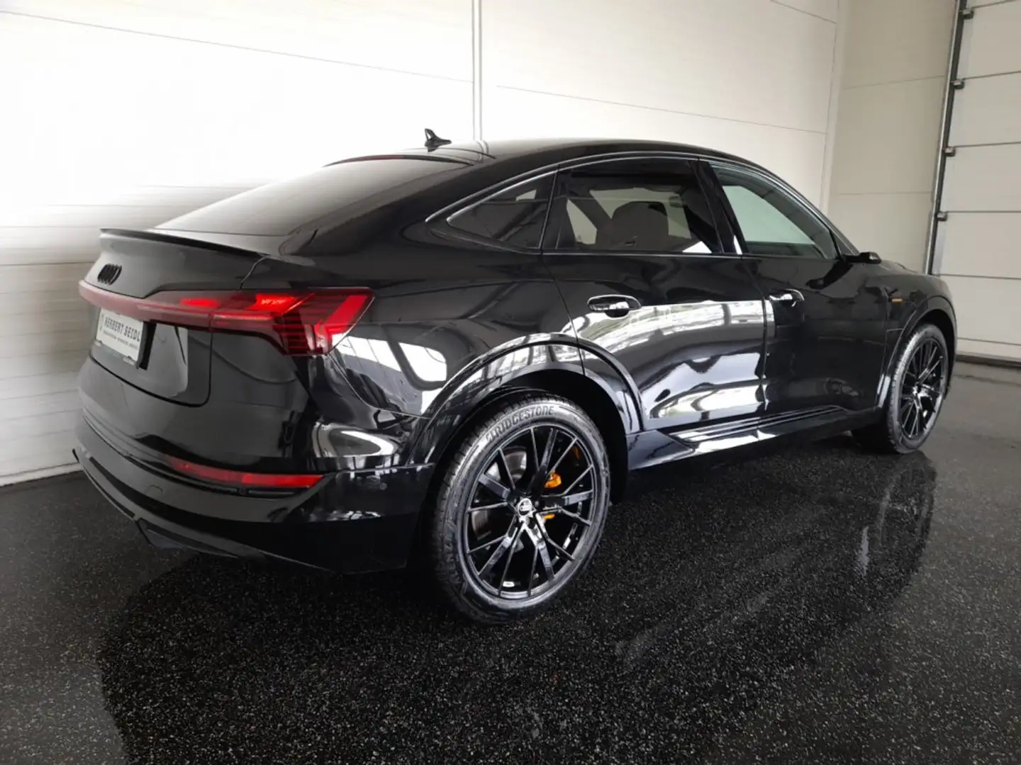 Audi e-tron SB 55 quattro S-LINE BLACK EDITION *NP: € 106.401,- / MATRIX-LED / 21 ZOLL / MEMORY SPORTSITZ / HEAD-UP / SPORTLENKRAD* Schwarz - 2