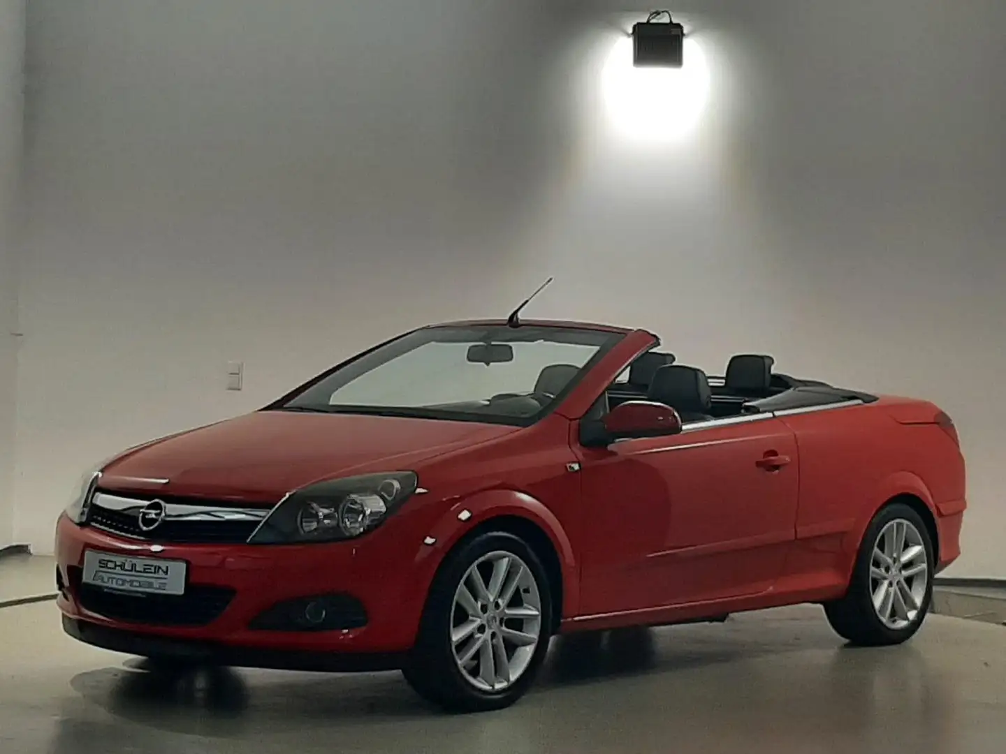 Opel Astra TwinTop Cosmo*Klima*SHZ*Tempo*PDC*2. Hand* Rood - 2