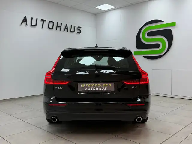 Volvo V60 view 6