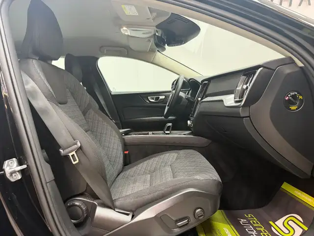Volvo V60 view 15