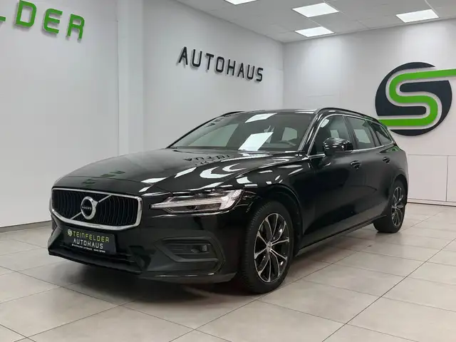 Volvo V60 view 3