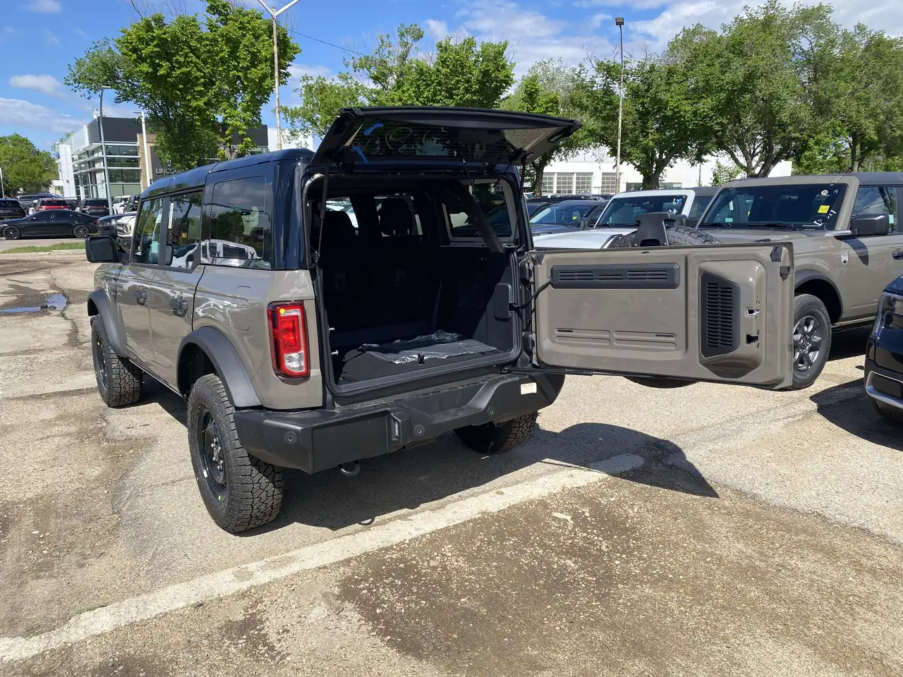 Ford Bronco fotografie Ford Bronco