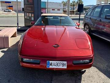 Chevrolet Corvette descapotable 5800 V8