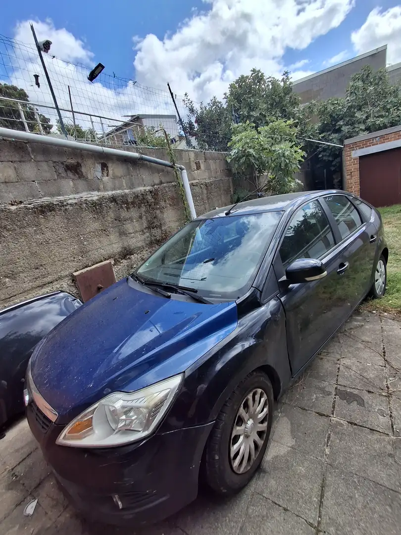 Ford Focus Focus 1.6 TDCi Econetic DPF Zwart - 1