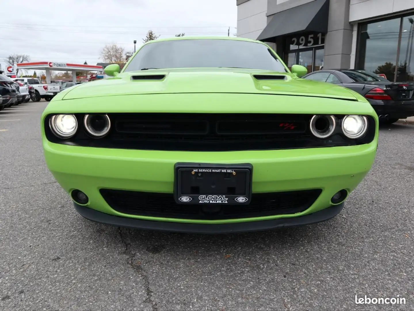 Dodge Challenger RT plus Vert - 1