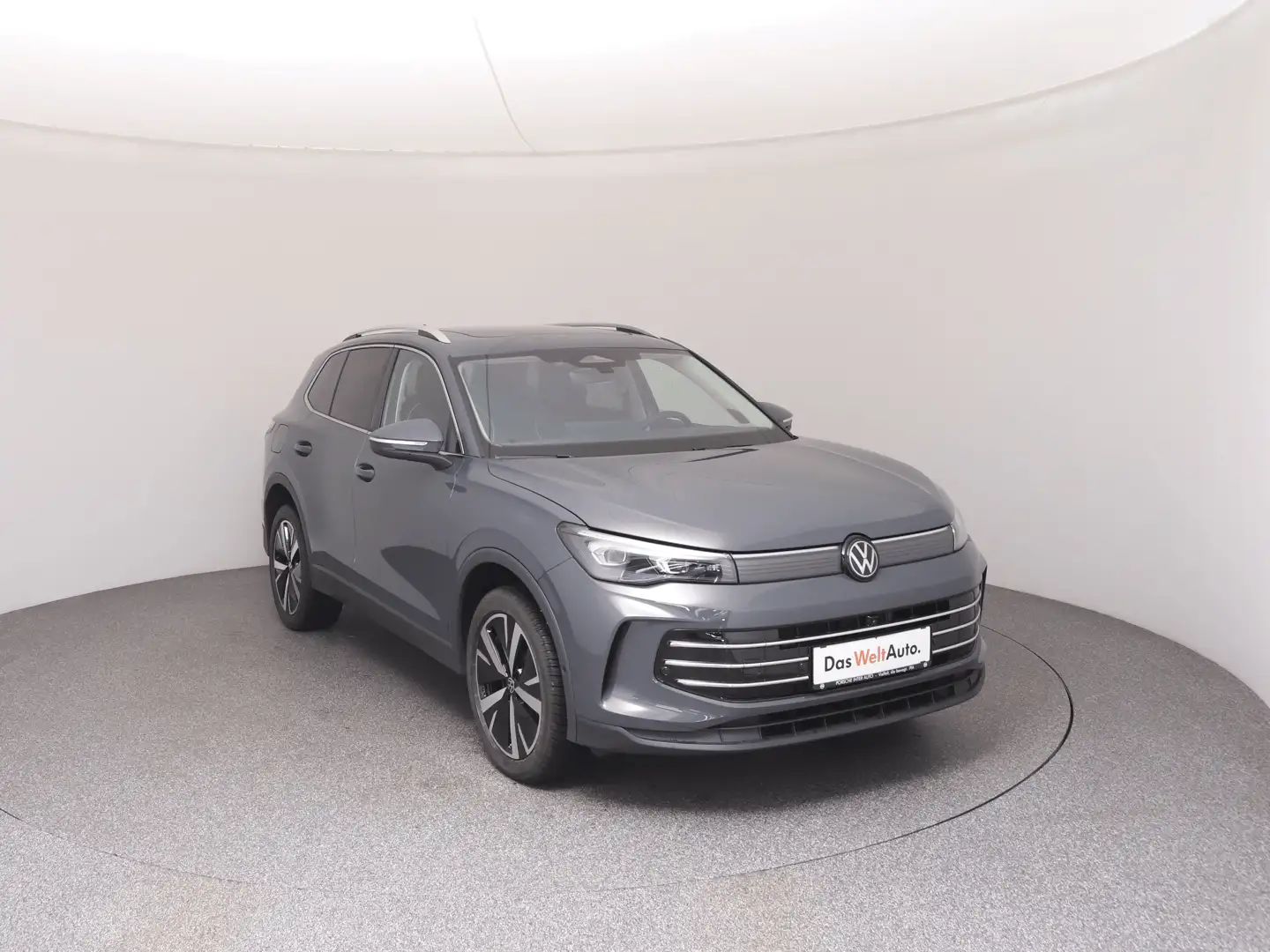 Volkswagen Tiguan Elegance eHybrid DSG 150 kW Grau - 2