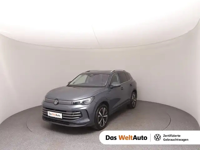 Volkswagen Tiguan main image