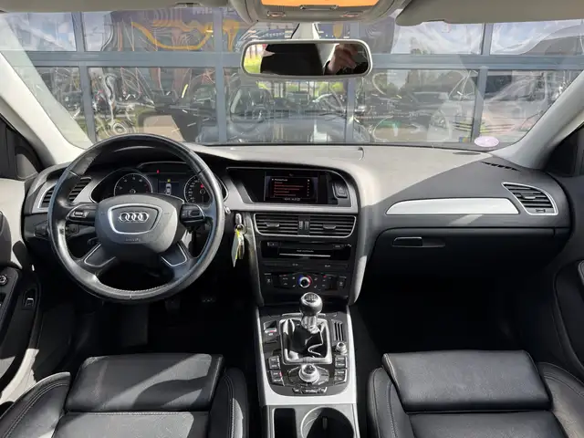 Audi A4 view 3